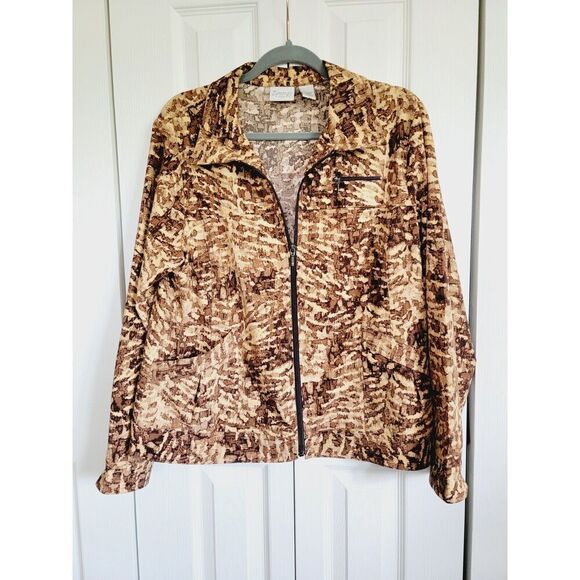 Chico's Zenergy 2 Zip-Up Animal Print Jacket Top Size Large‎ Browns Pockets - Picture 1 of 7